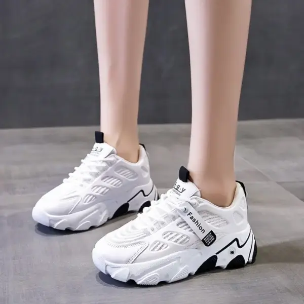 Ins Latest Design Casual Sports Tennis Shoes Stylish  Height Increasing Chunky Fashion Runners Sneakers Women's Casual Shoes