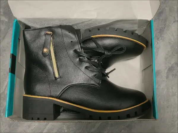 Women Ankle Boots 2025 New Design Round Toe Fashion Martin Boots Trend Thick Heels Boots Women Shoes