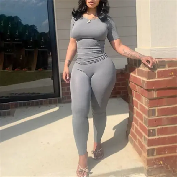 Custom LOGO Lounge Wear Women Clothing 2024 Solid Knitted Ribbed Two Piece Set Women Short Sleeves Skinny Pant Set