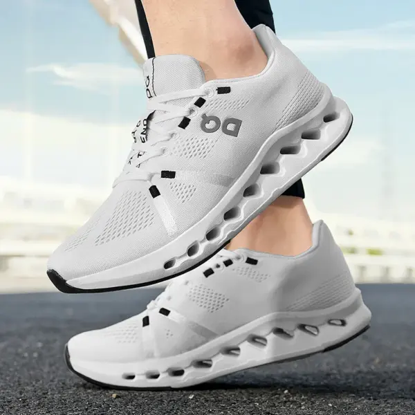 Custom Logo Running Sports Shoes Mesh Breathable Sneakers Designer Sport Walking Style Shoes  Running Shoes for Men