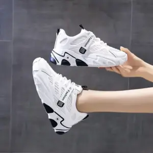 Ins Latest Design Casual Sports Tennis Shoes Stylish  Height Increasing Chunky Fashion Runners Sneakers Women's Casual Shoes