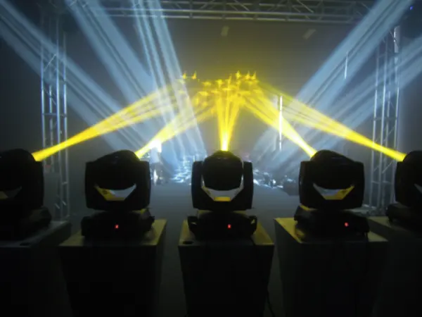 Xlighting DJ Disco Stage Lighting Equipment 230w 7r Sharpy Moving Head Beam Lights  for Night Club Party