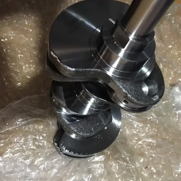 Factory LR038168  Forged Crankshaft  for Land Rover 3.0L TDV6 Diesel 306DT Crankshaft Forged Steel Crank Shaft