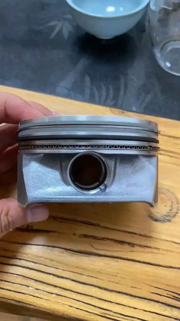 Manufacturer Stock  92.9mm Piston and Ring Set  for Mercedes Benz M272 3.5L V6   Engine Piston Assembly  OE A2720308917