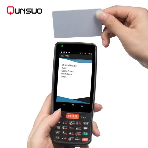 Android Handheld Mobile Phone 4G Bluetooth Wifi 1d 2d Barcode Scanner With Display