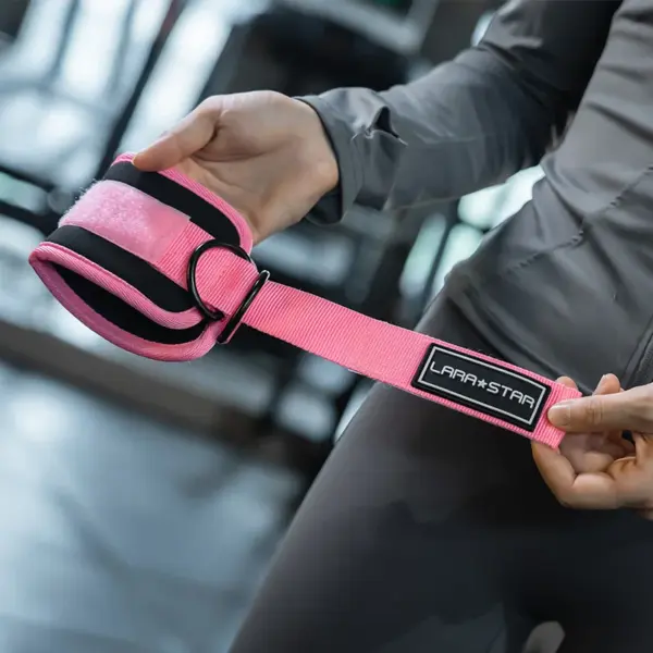 LS0124 Gym Accessories Bodybuilding Gym Ankle Straps Wraps for Cable Machine Neoprene Padded Gymnastics Ankle Cuffs Production